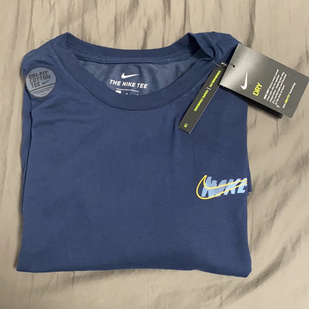 Nike T-shirt. Blue & gold. Great texture. Dri-Fit & Cotton material. Brand New!